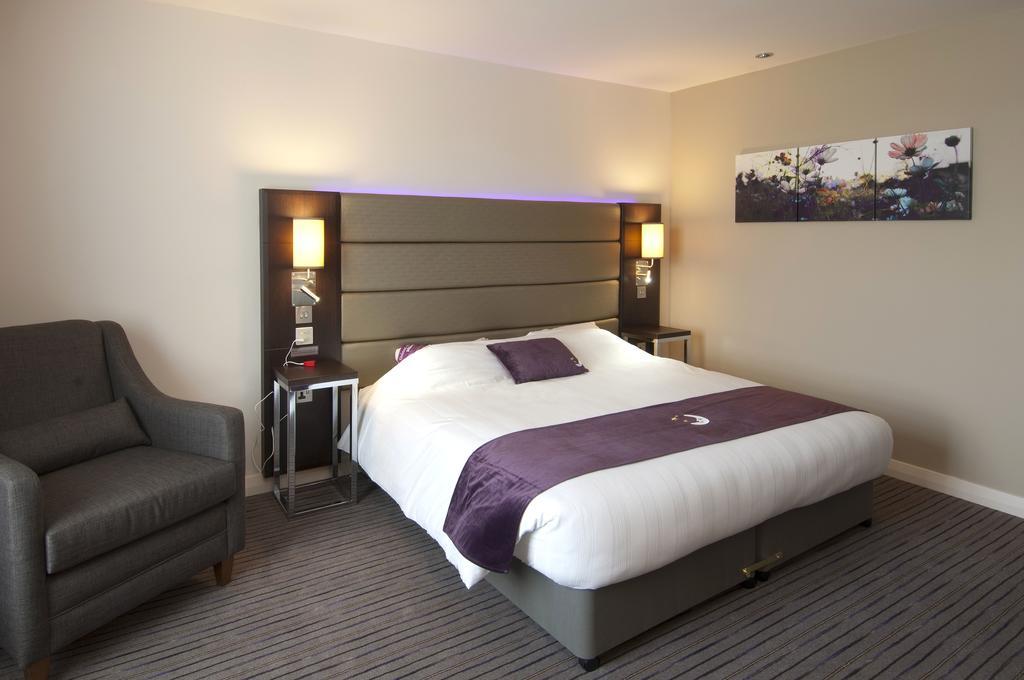 Premier Inn London Croydon West - Purley A23 Oda fotoğraf