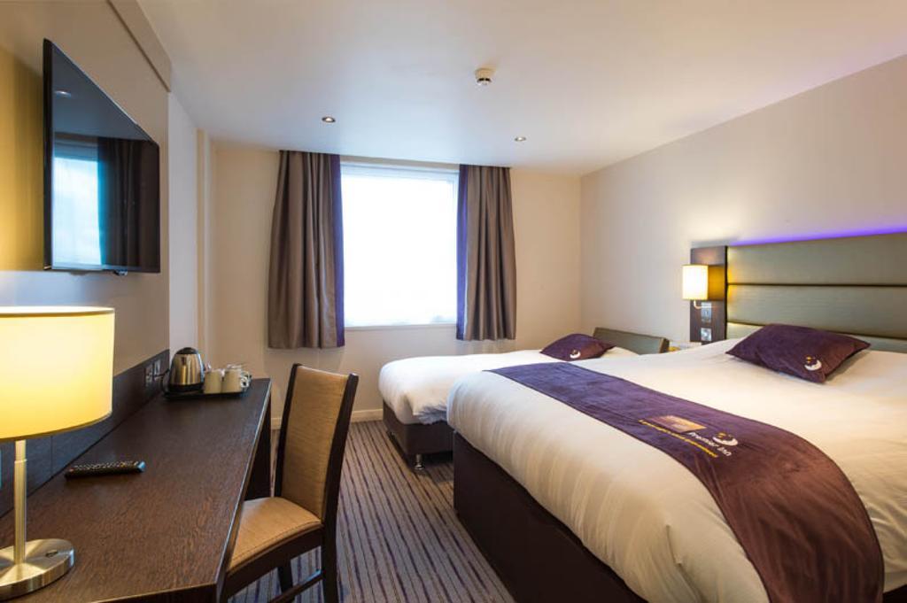 Premier Inn London Croydon West - Purley A23 Oda fotoğraf