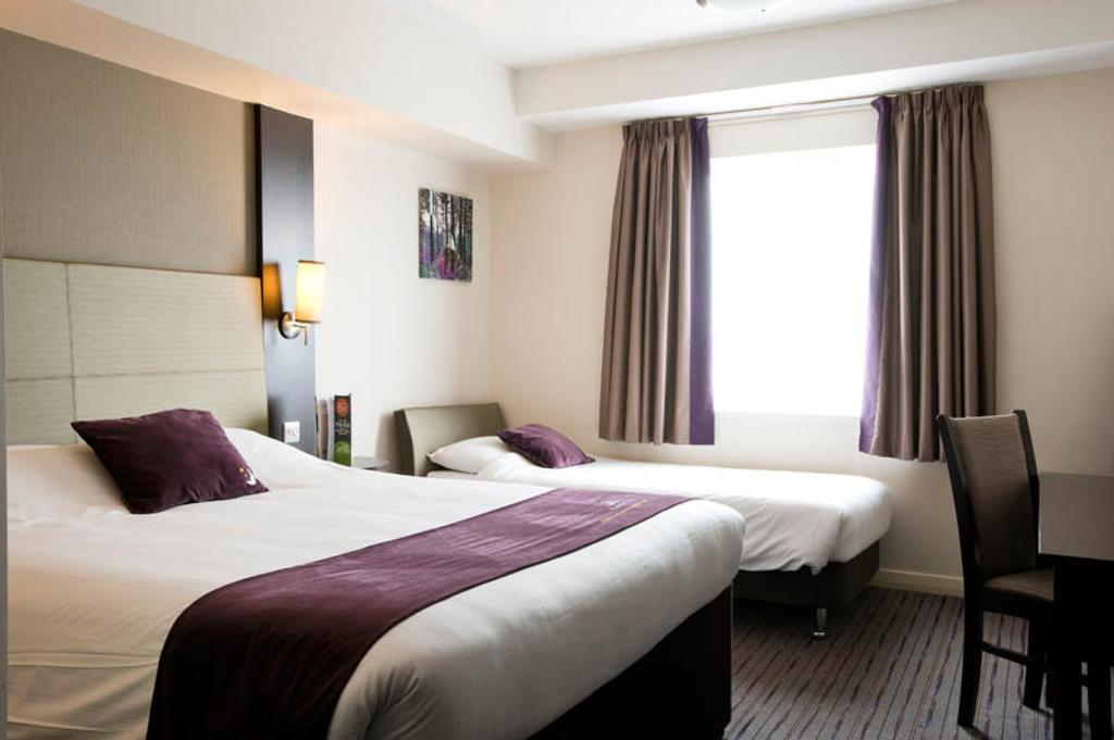 Premier Inn London Croydon West - Purley A23 Oda fotoğraf